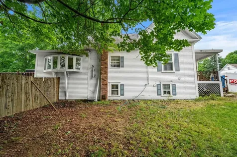 37 N Mast Street Goffstown NH 03045