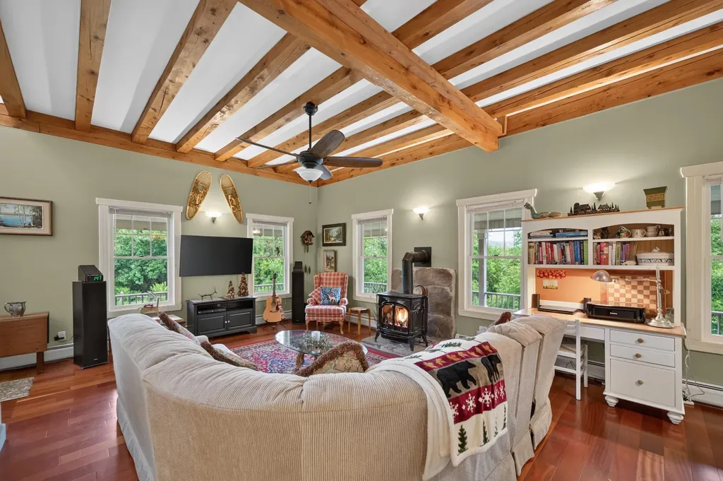 23 Burchard Road Dover VT 05356