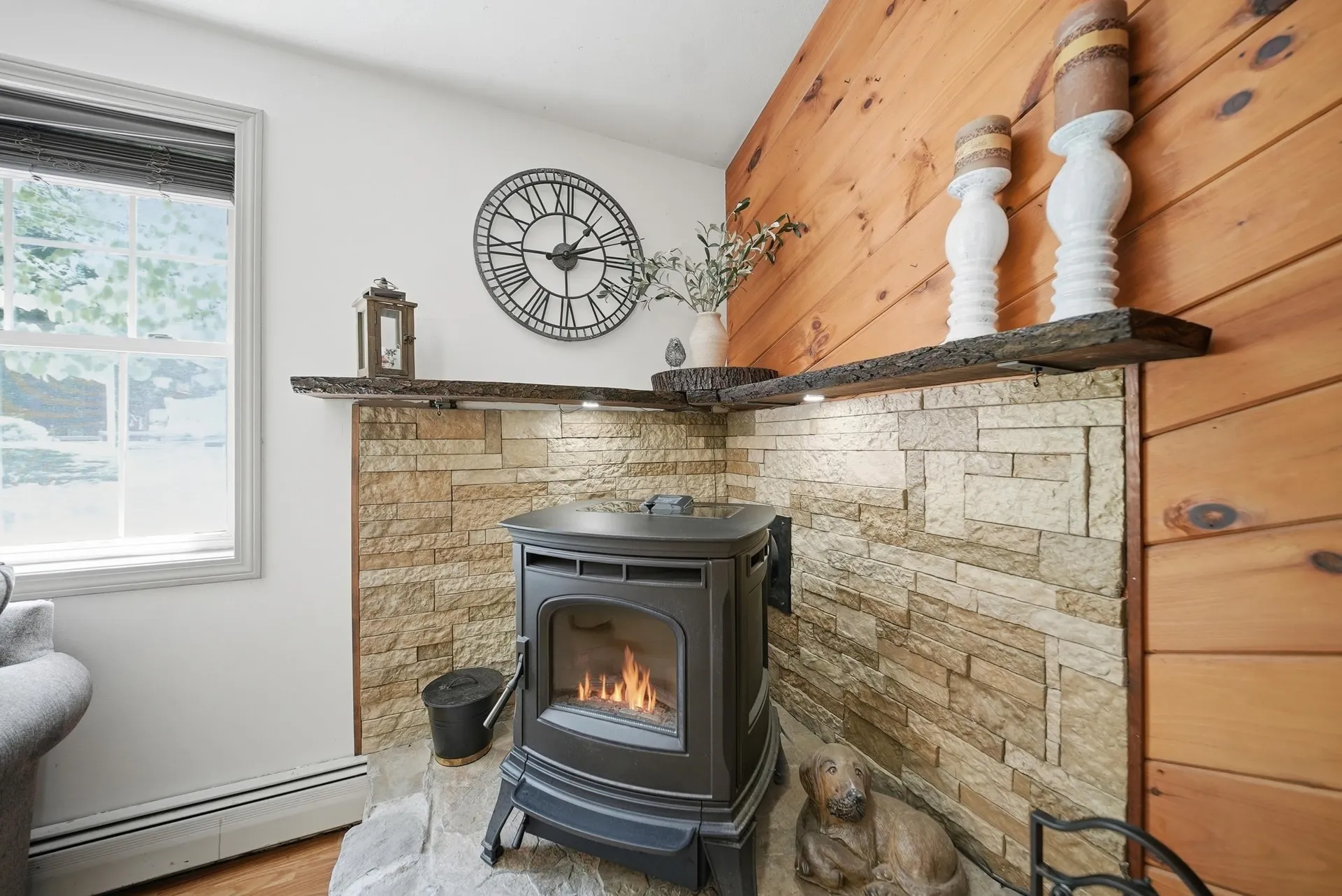 12 Campbell Drive Pelham NH 03076