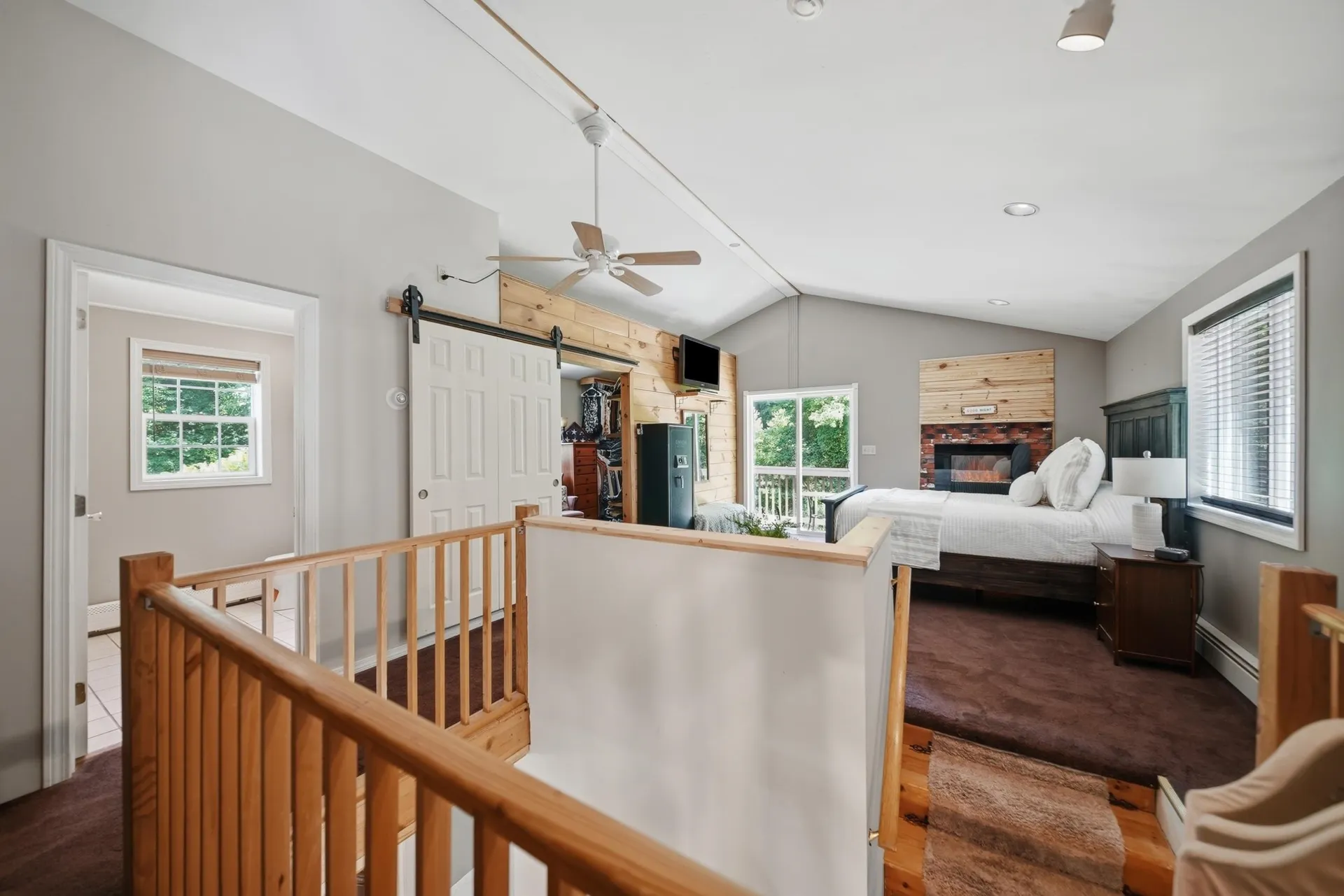 12 Campbell Drive Pelham NH 03076