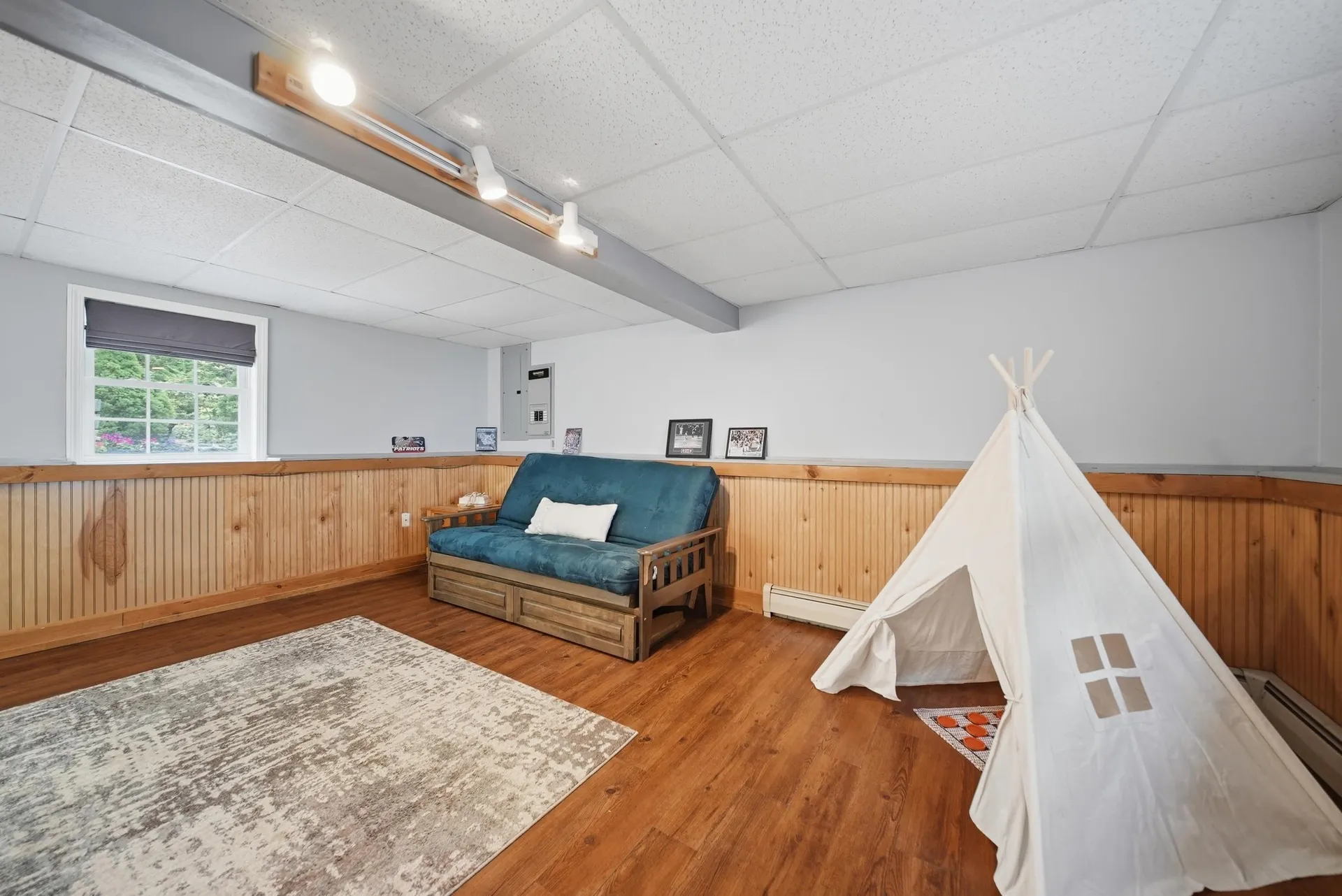 12 Campbell Drive Pelham NH 03076