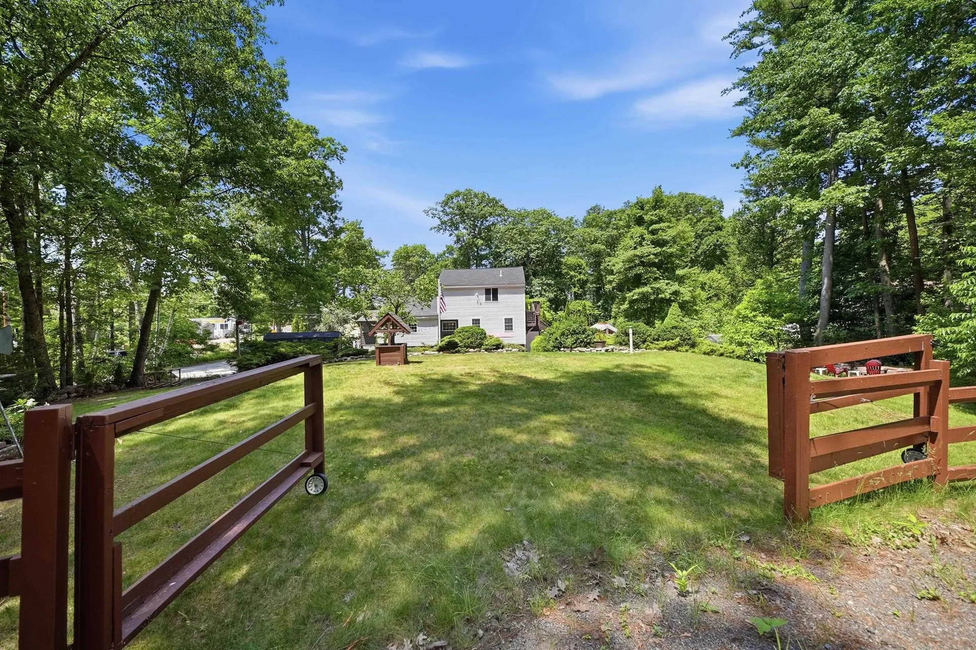 12 Campbell Drive Pelham NH 03076