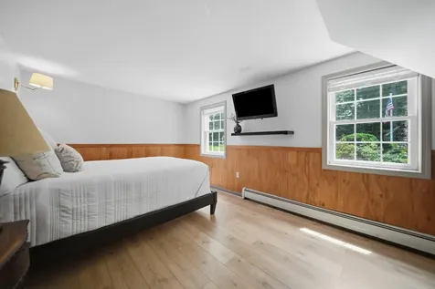 12 Campbell Drive Pelham NH 03076