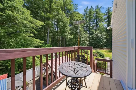 12 Campbell Drive Pelham NH 03076
