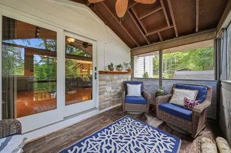 12 Campbell Drive Pelham NH 03076