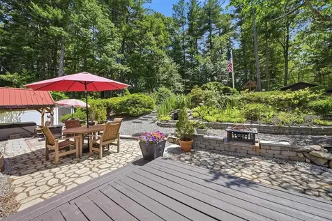 12 Campbell Drive Pelham NH 03076