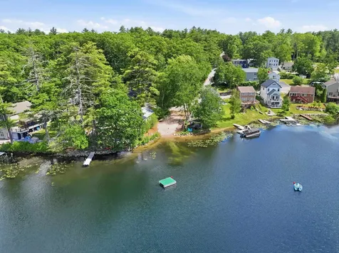 12 Campbell Drive Pelham NH 03076