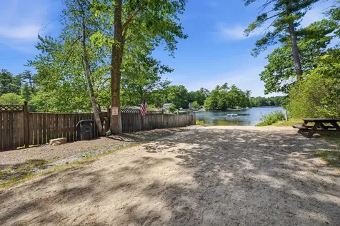 12 Campbell Drive Pelham NH 03076