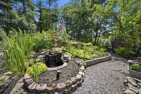 12 Campbell Drive Pelham NH 03076
