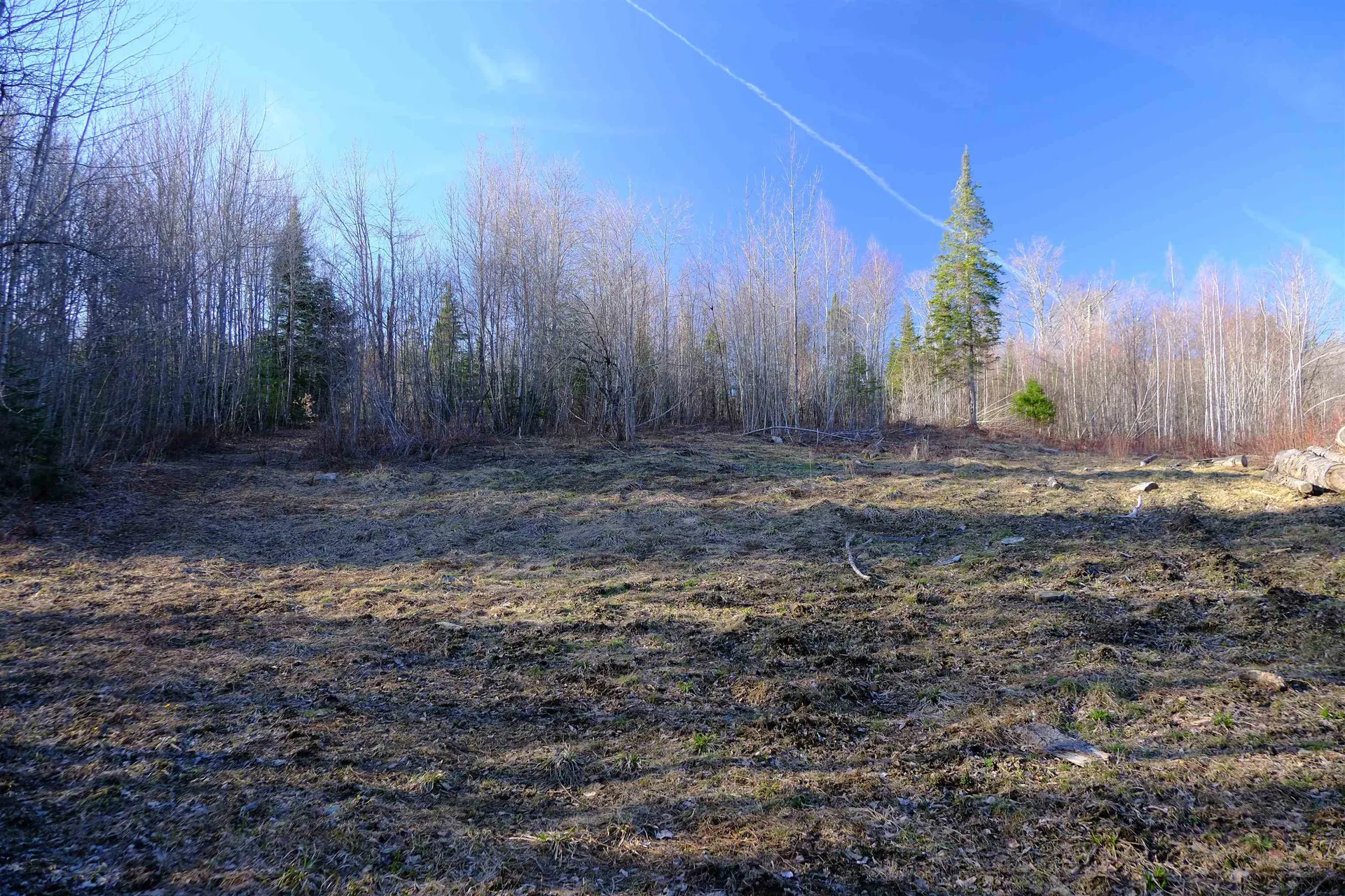 208 Drake Place Road Sheffield VT 06359