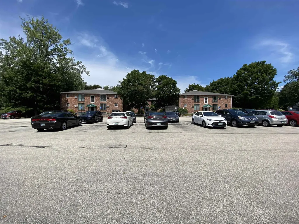 93 West Street Milford NH 03055