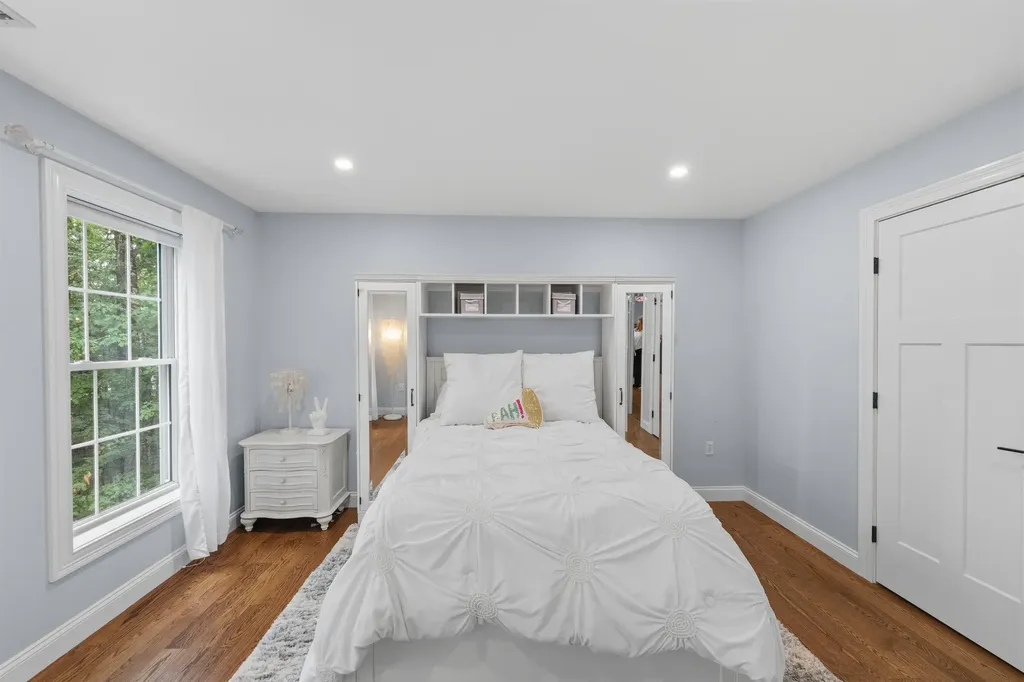 36 Northland Road Windham NH 03087