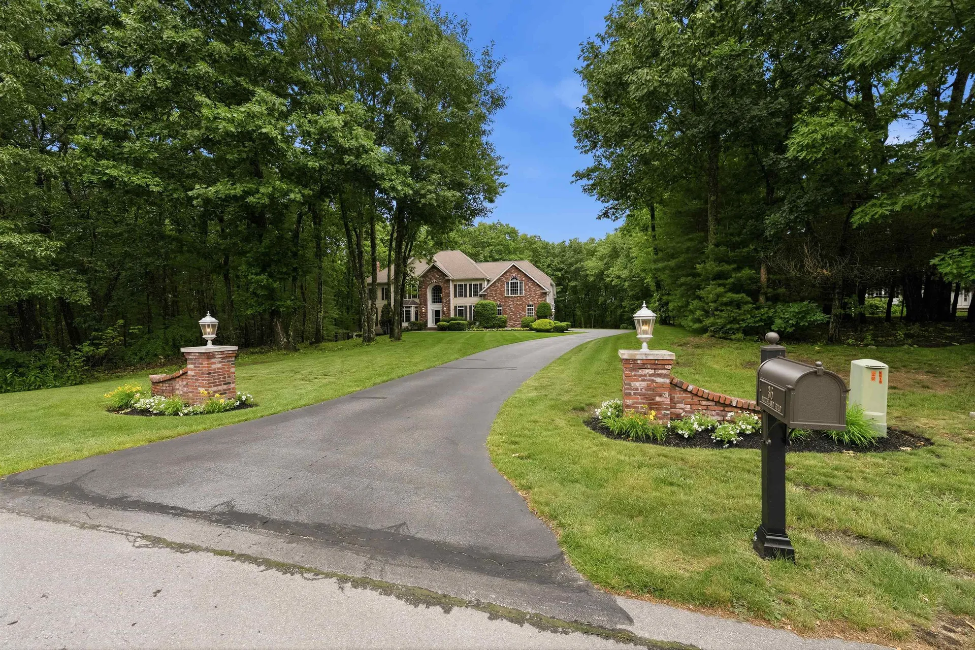 36 Northland Road Windham NH 03087