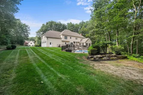 36 Northland Road Windham NH 03087