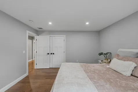36 Northland Road Windham NH 03087
