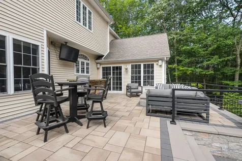 36 Northland Road Windham NH 03087