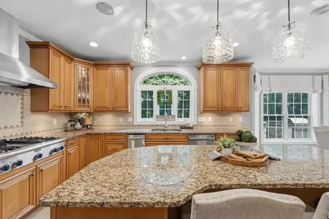 36 Northland Road Windham NH 03087