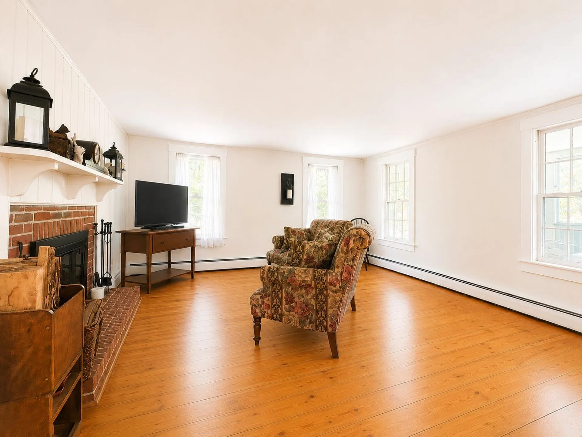 11 Robbins Road Fitzwilliam NH 03447