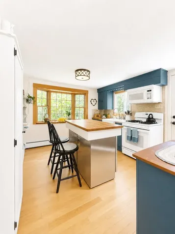 11 Robbins Road Fitzwilliam NH 03447