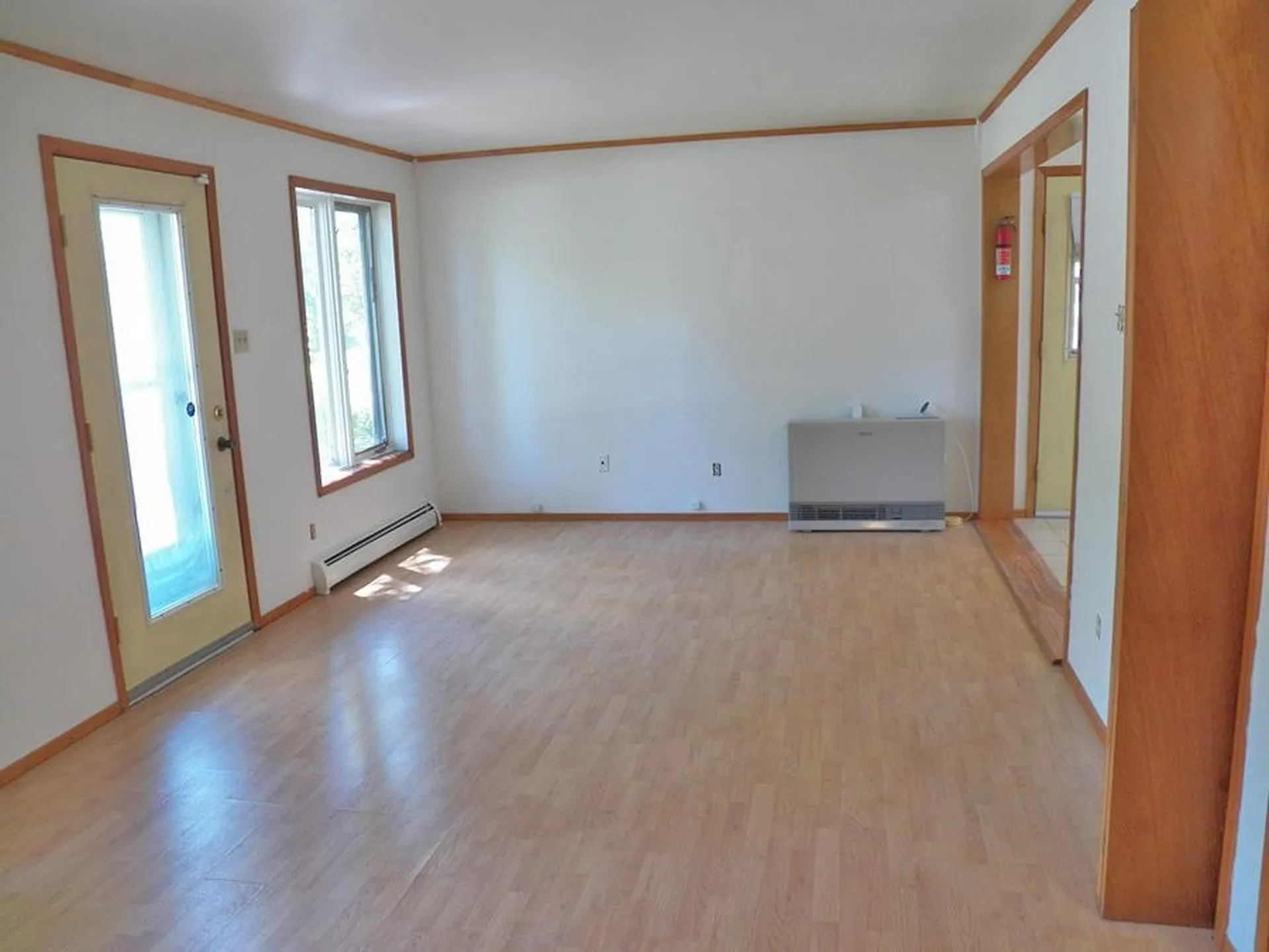 25 Woodlawn Avenue Hillsborough NH 03244