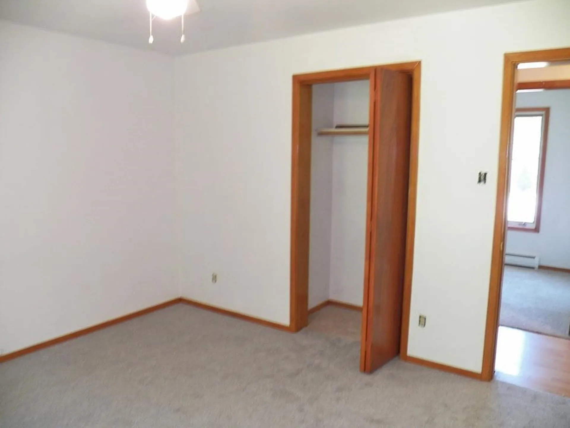 25 Woodlawn Avenue Hillsborough NH 03244