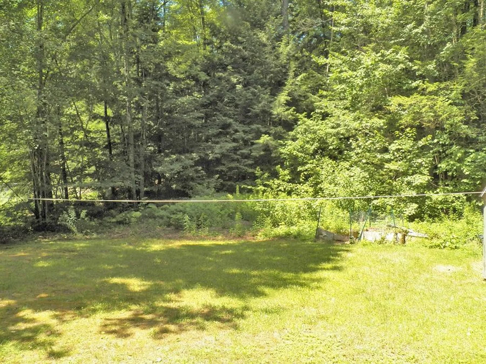 25 Woodlawn Avenue Hillsborough NH 03244