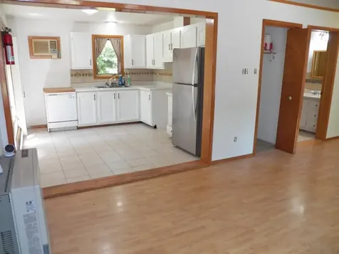 25 Woodlawn Avenue Hillsborough NH 03244