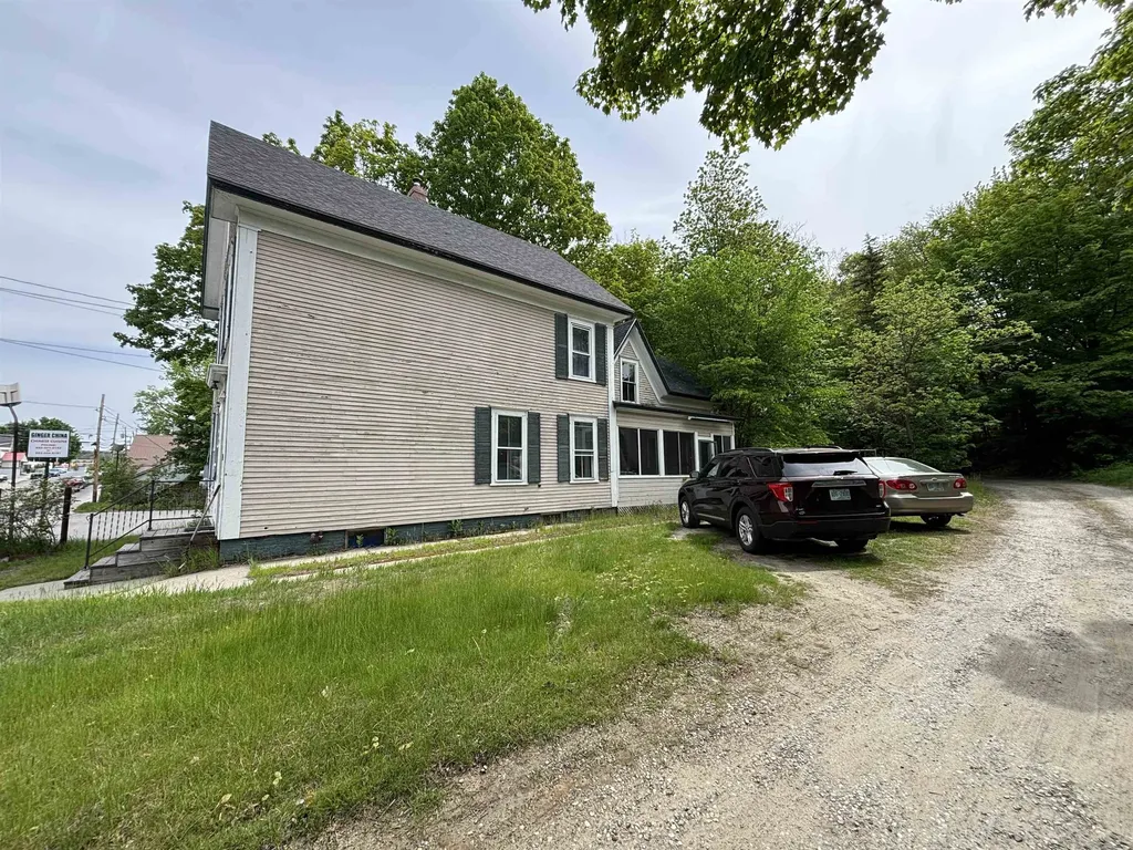 164 Pleasant Street Claremont NH 03743-3157