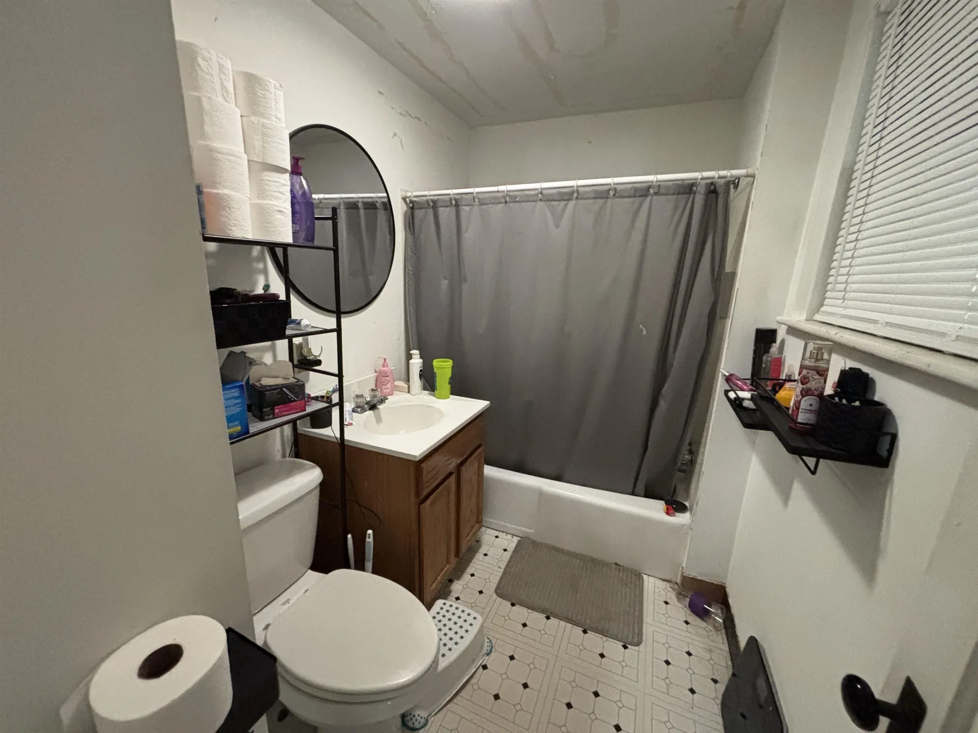 164 Pleasant Street Claremont NH 03743-3157