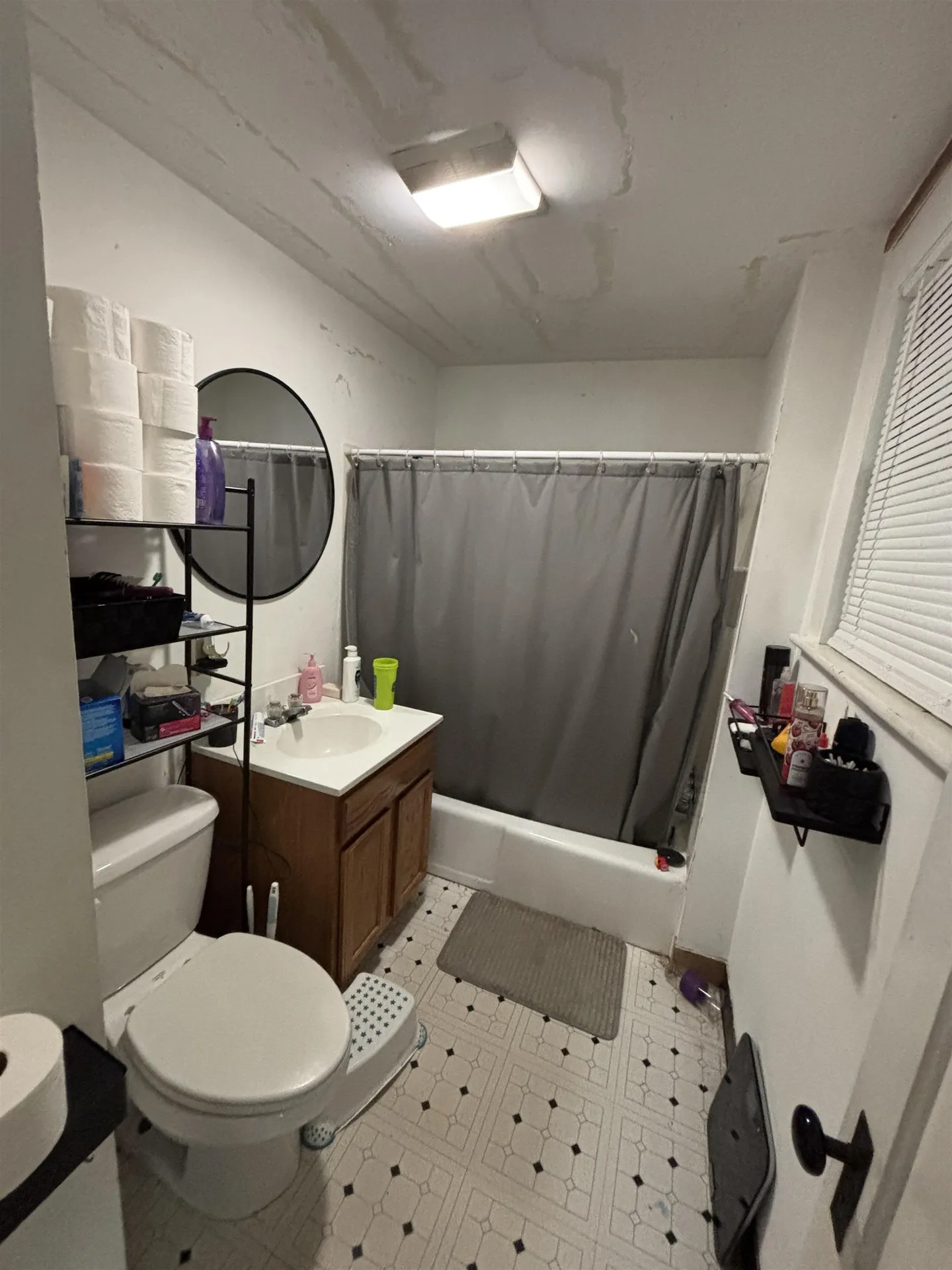 164 Pleasant Street Claremont NH 03743-3157