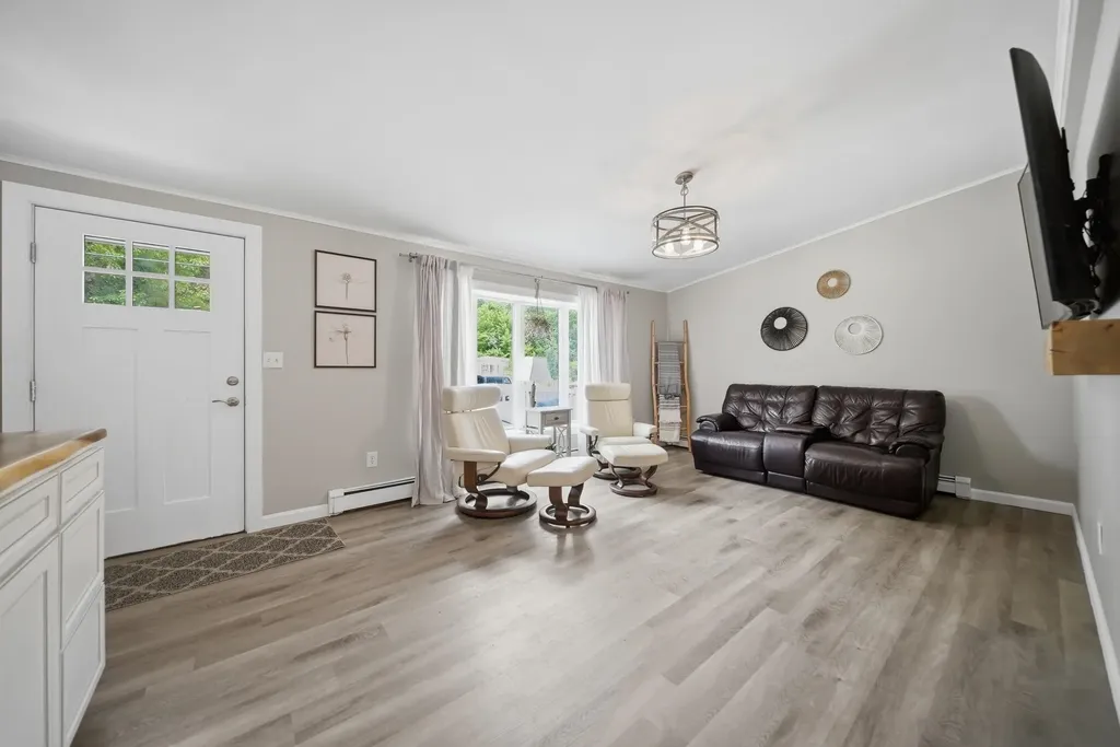 4B Whittier Drive Seabrook NH 03874