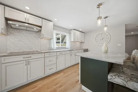 4B Whittier Drive Seabrook NH 03874
