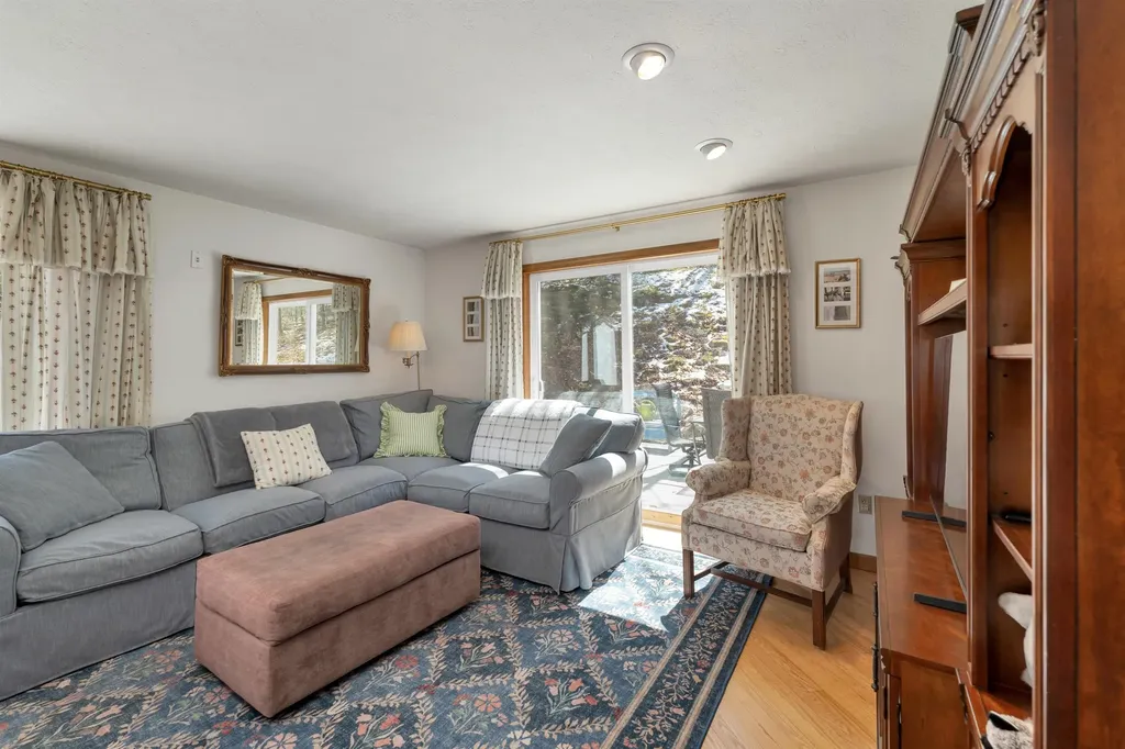 204 Cherry Valley Road Alton NH 03810