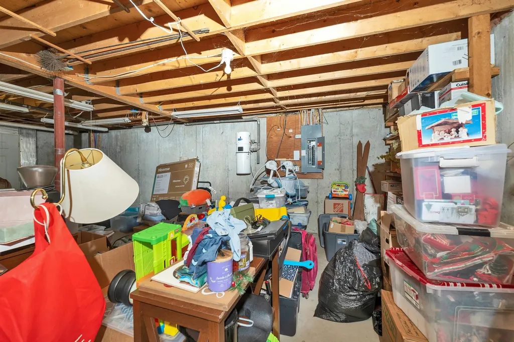 204 Cherry Valley Road Alton NH 03810