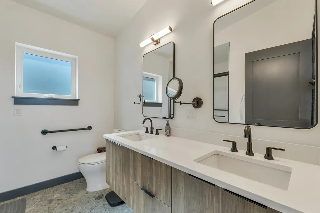 49 Vantage Point Drive Laconia NH 03246