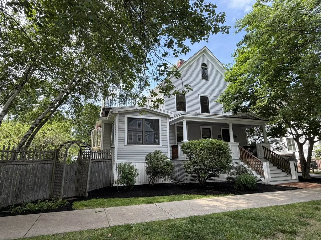 635 Lincoln Avenue Portsmouth NH 03801