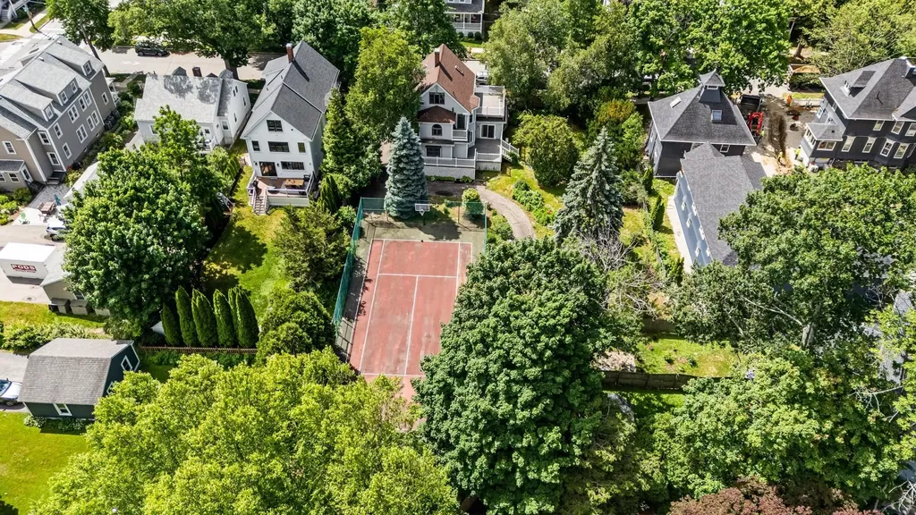 635 Lincoln Avenue Portsmouth NH 03801