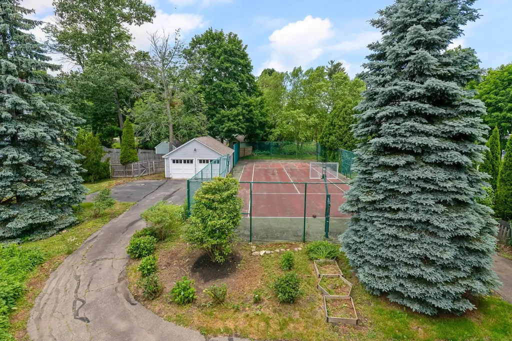 635 Lincoln Avenue Portsmouth NH 03801