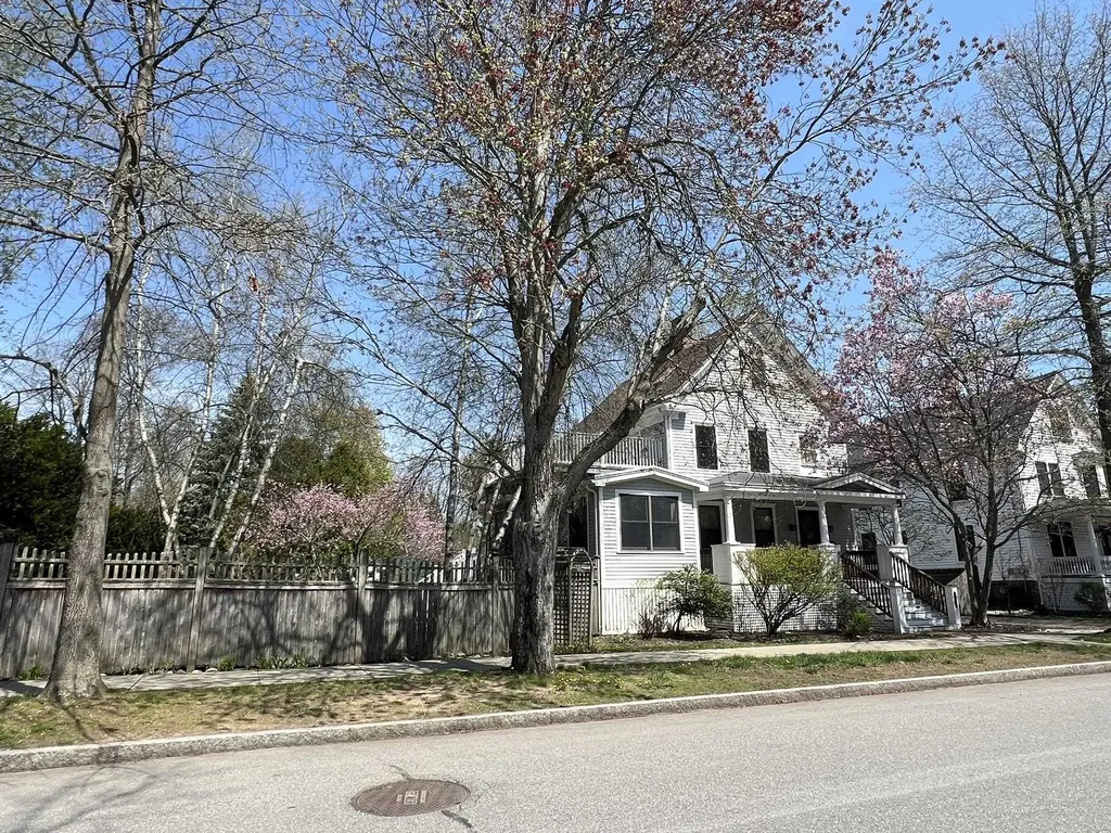 635 Lincoln Avenue Portsmouth NH 03801