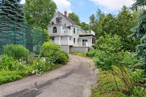 635 Lincoln Avenue Portsmouth NH 03801