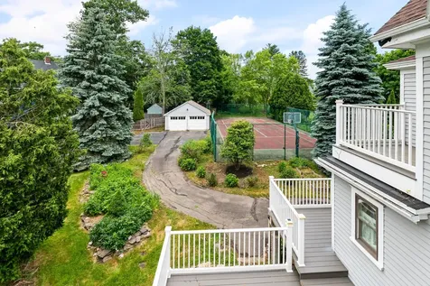 635 Lincoln Avenue Portsmouth NH 03801