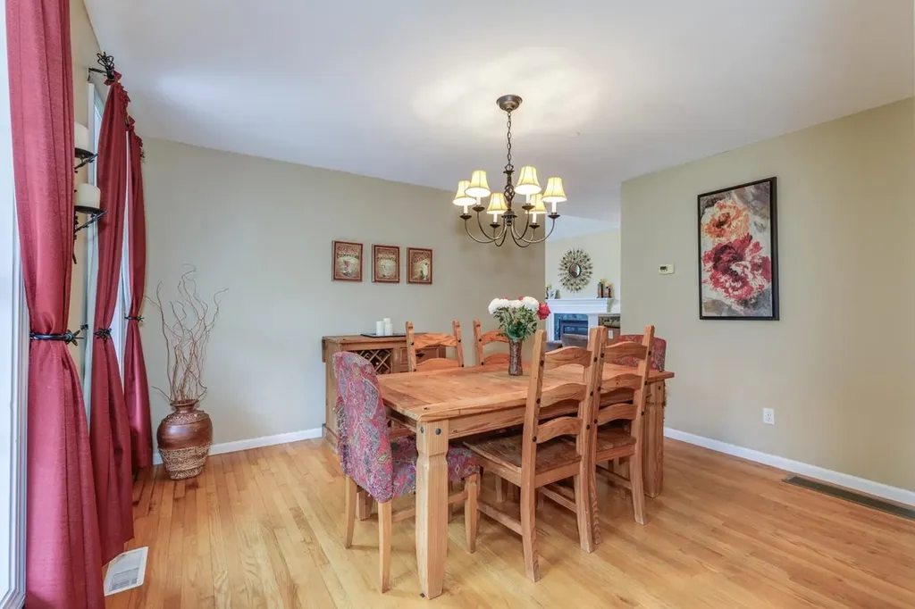 9 Misty Lane Hooksett NH 03106