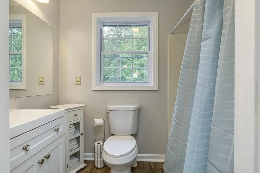 9 Misty Lane Hooksett NH 03106
