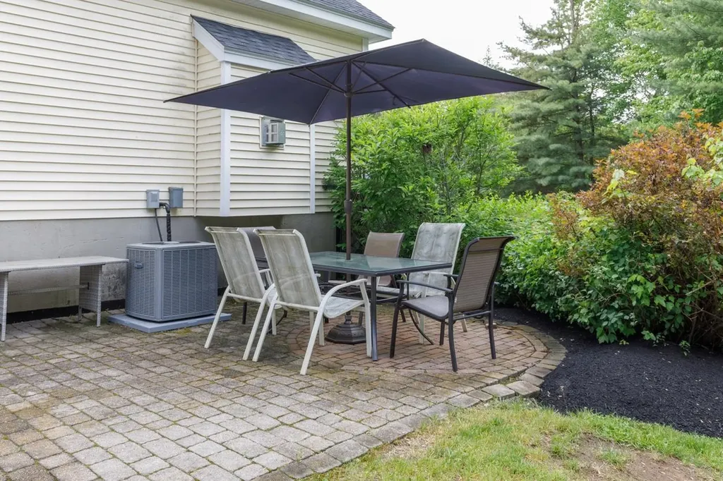 9 Misty Lane Hooksett NH 03106