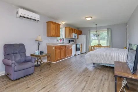 9 Misty Lane Hooksett NH 03106