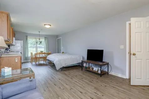 9 Misty Lane Hooksett NH 03106