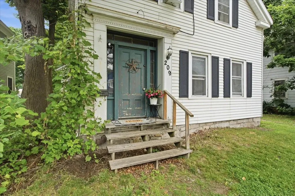 209 Depot Street Bennington VT 05201