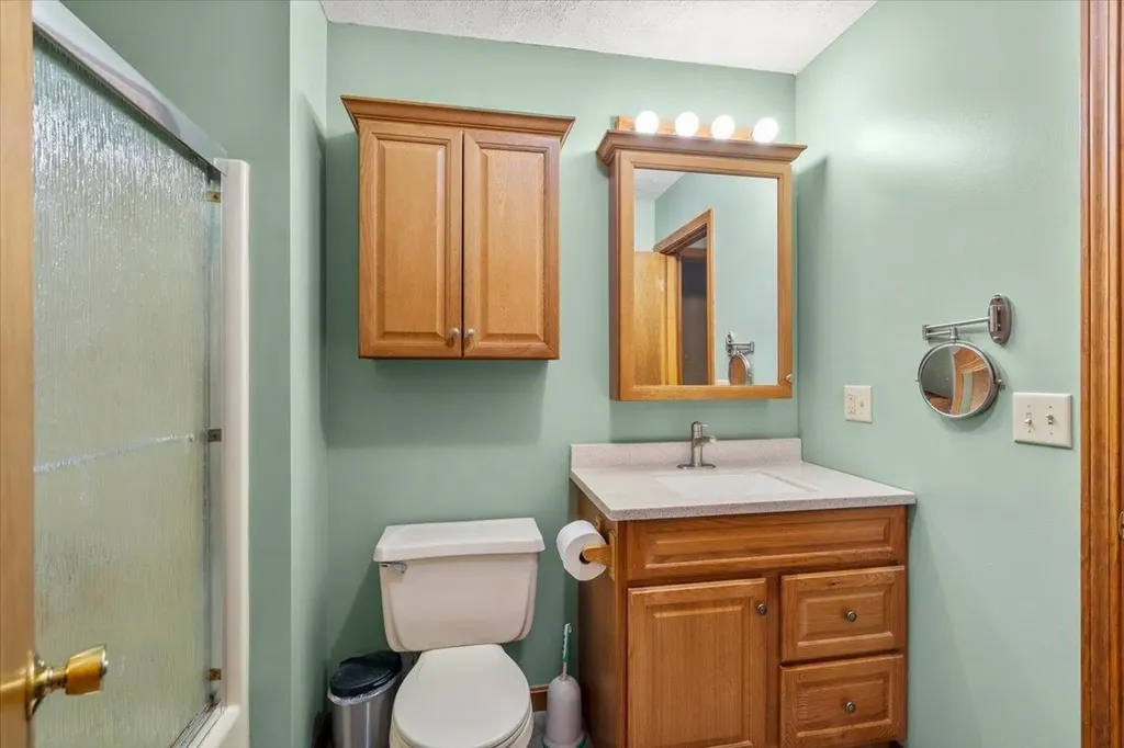 42 Deer Run Milton VT 05468