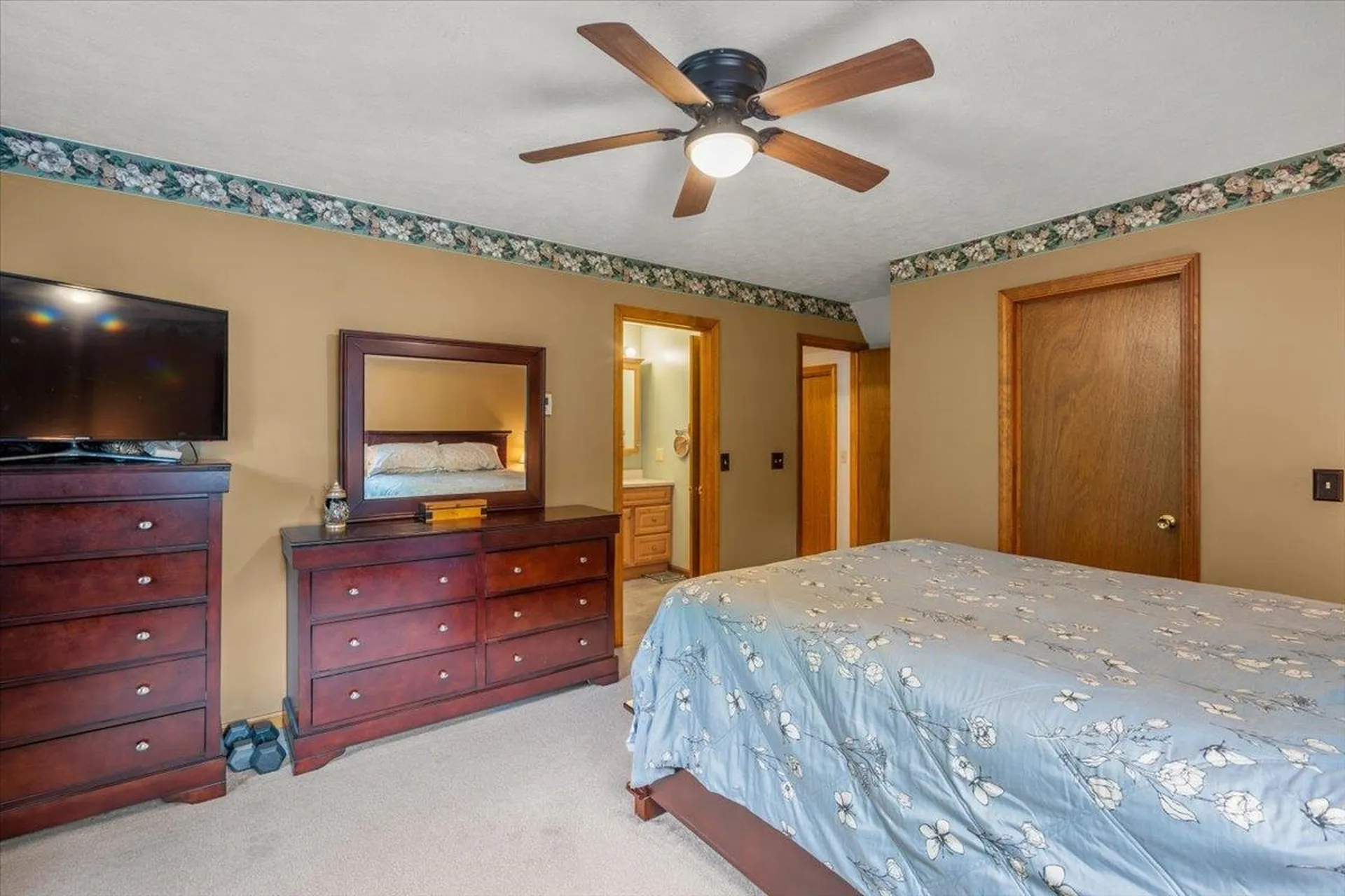 42 Deer Run Milton VT 05468