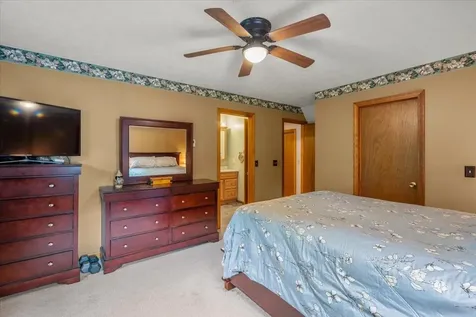 42 Deer Run Milton VT 05468